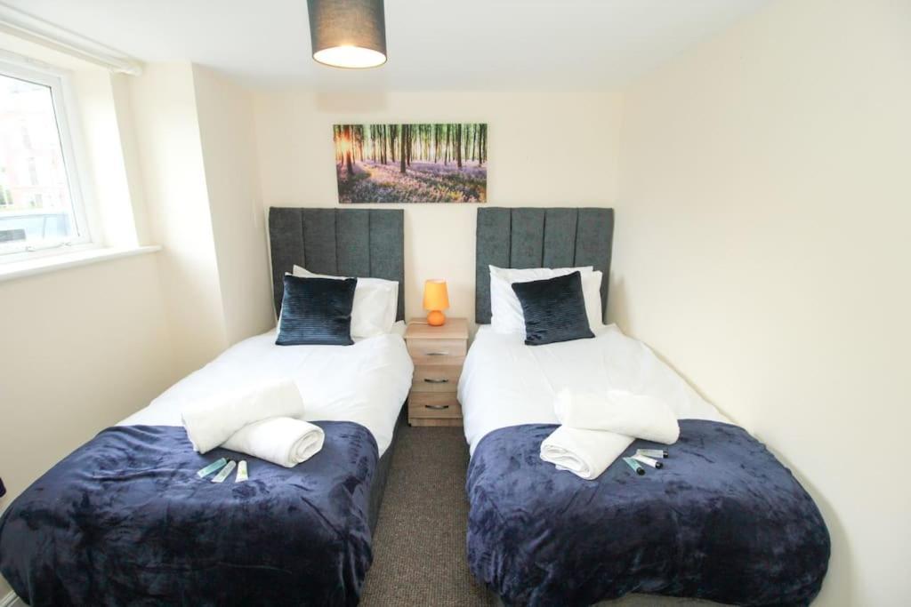 Two Bedroom Flat Near Colchester Hospital With Free Parking And Internet Mile End Екстер'єр фото